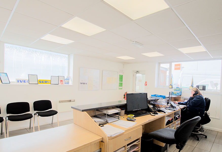 Paynes Ford Garage, Hinckley case study Tamlite Lighting United Kingdom