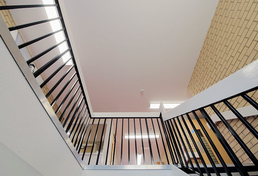 Tamlite Nottingham Living Independent upper stairway LED lighting