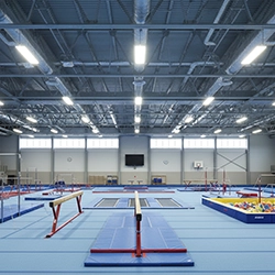 EXPO A high bay light in school sports hall
